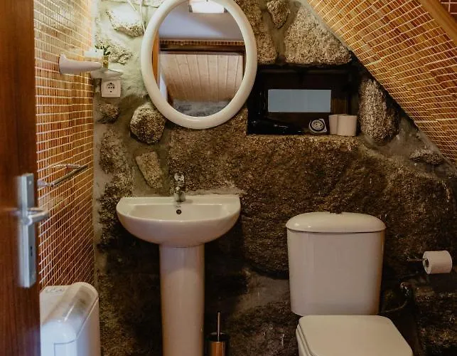 Casas Da Peneda - Geres *